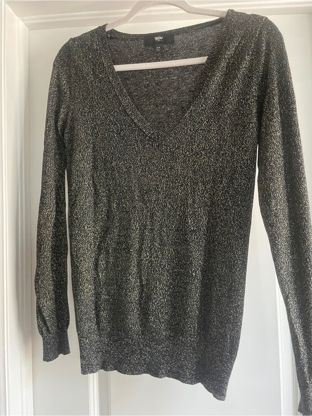 Mossimo Metallic Knit V-Neck Sweater Top Black Gold Long Sleeve Size Small